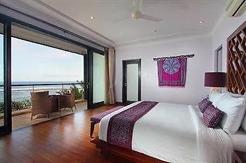 ホテル Asmara Heavenly Nusa Dua 4*